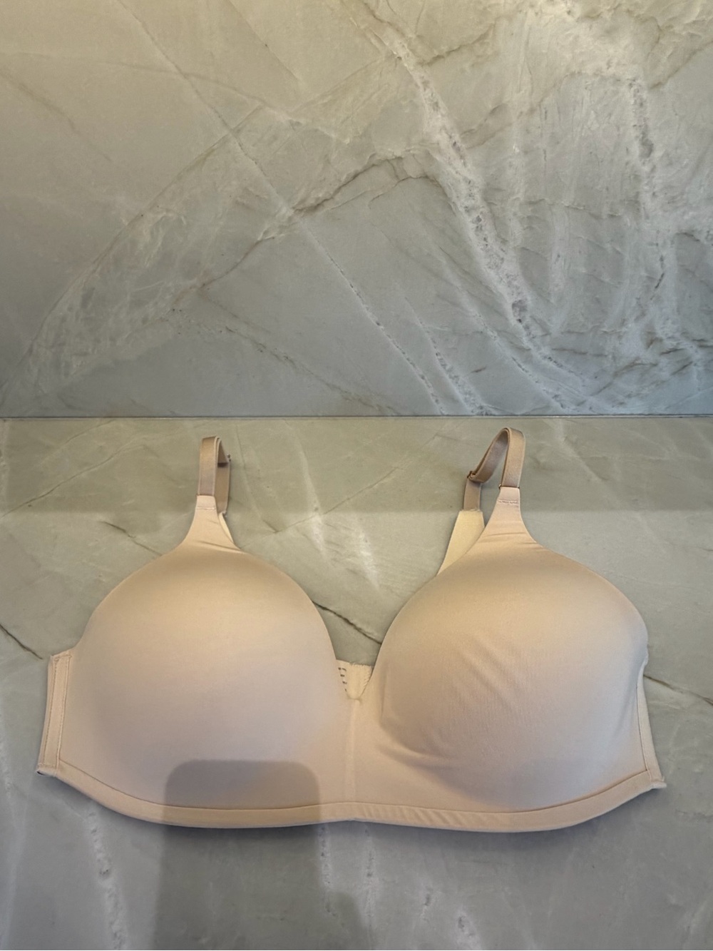 Soma Vanishing 360 Wireless Bra Nude 36C